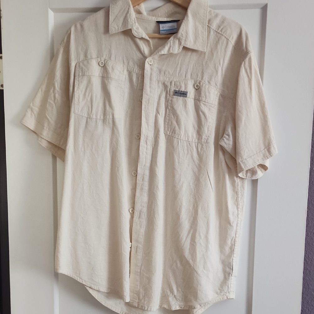 Columbia Men's Cream Short Sleeve Shirt